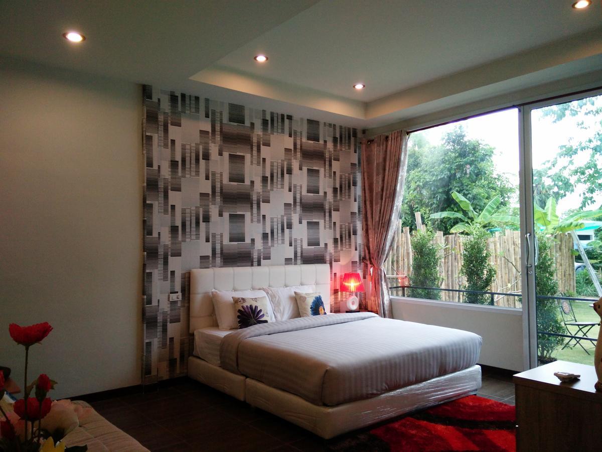 Bluemoon Riverside Phibun Mangsahan Exterior foto